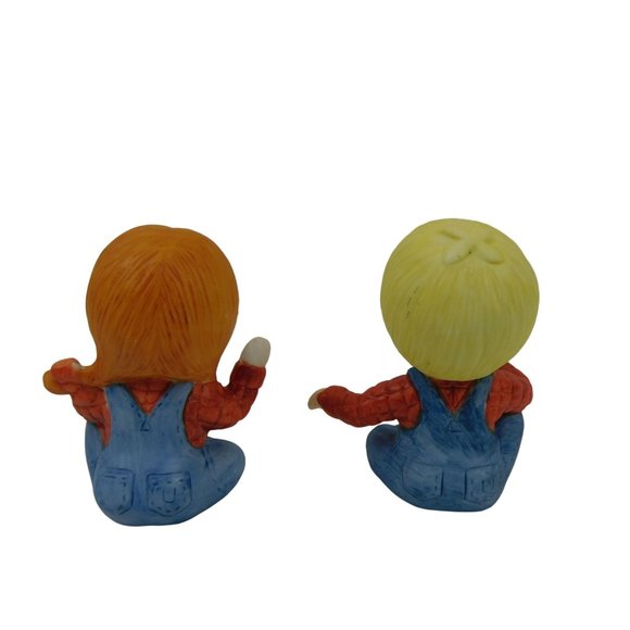 Vintage Enesco1987 EIC Figurine Boy And Girl Drinking Cocoa 2.5" - Picture 5 of 7